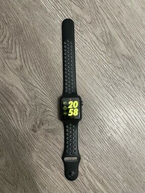 Apple Watch Series 2 (Nike Edition)